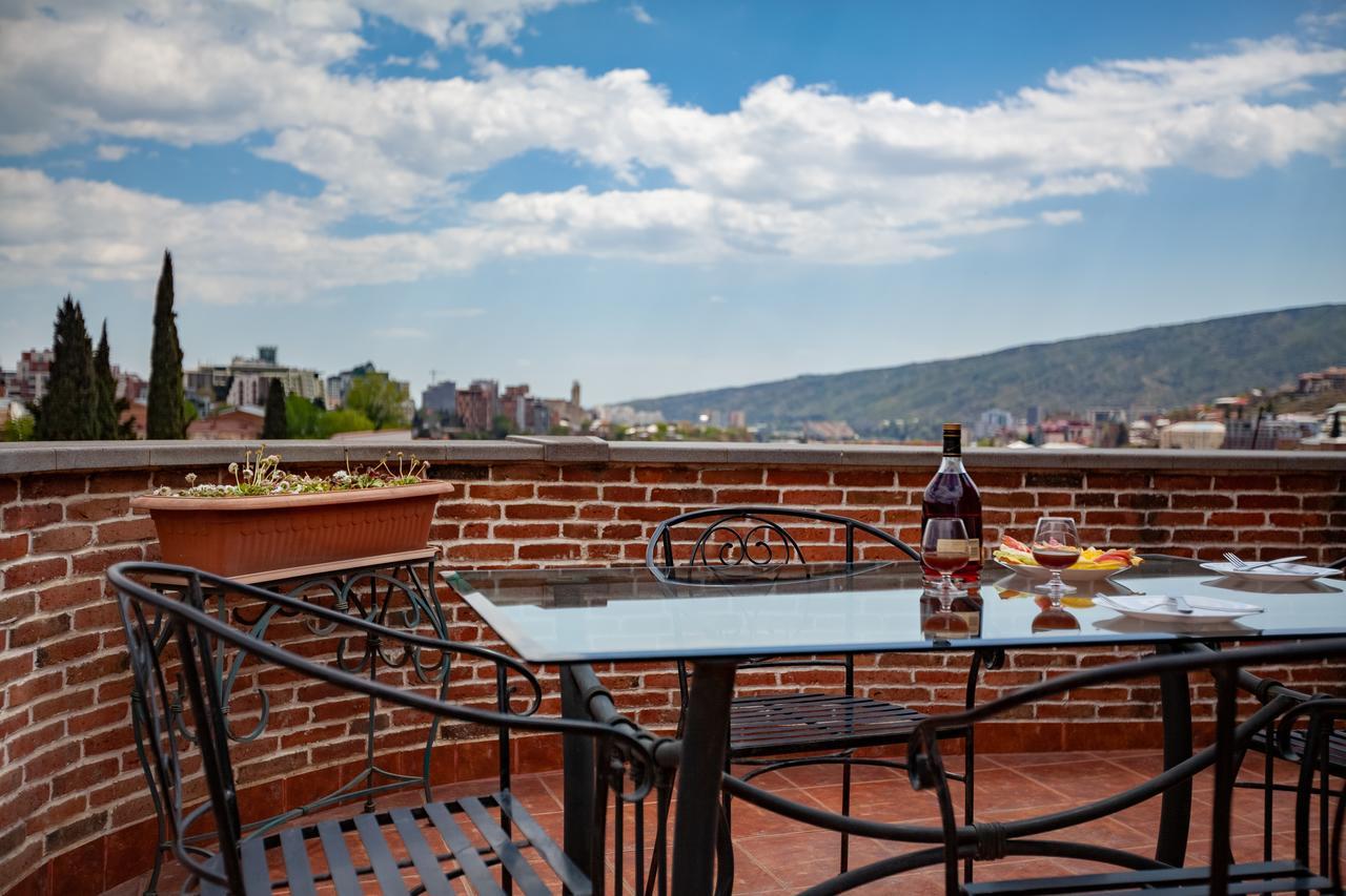 Penthouse Hotel Tbilisi Exterior foto