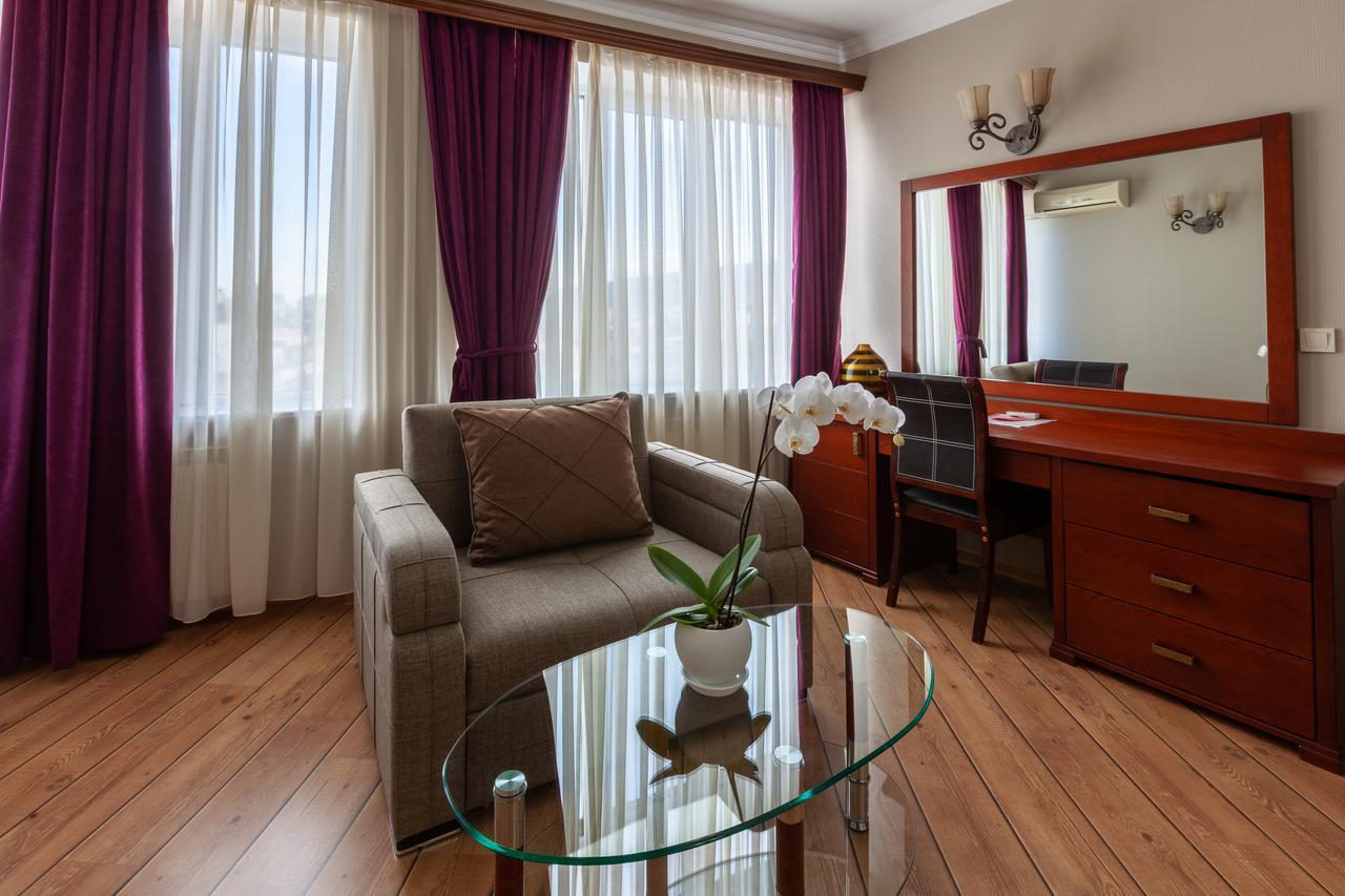Penthouse Hotel Tbilisi Exterior foto